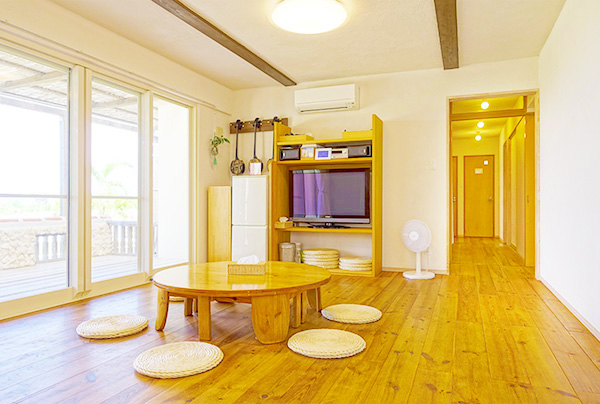 琉球畳の癒しのお部屋の民宿です。